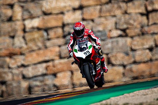 Photo sur piste mur en pierre Aragon avec MPS